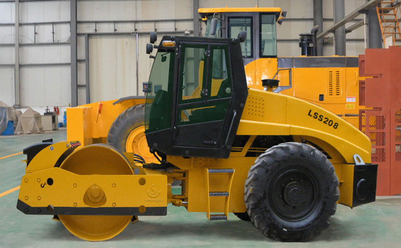 1536372798120651.jpg LSS208振動壓路機(jī).jpg
