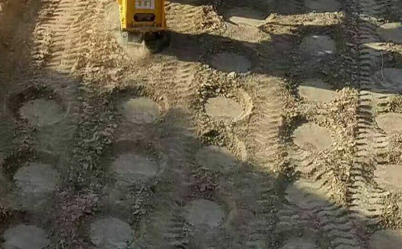 液壓夯實(shí)機(jī)效果 液壓夯實(shí)機(jī)效果